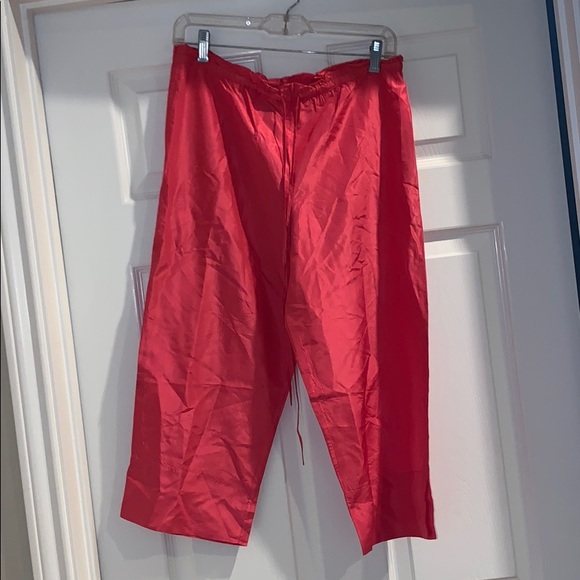 🔴 4/$20 Bundle: BCBG Hot Pink Pants - Picture 1 of 6